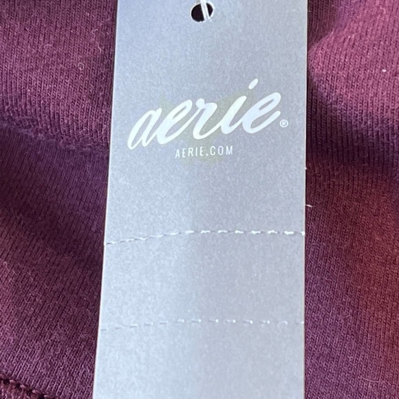 Aerie REGULAR RISE CHILL PLAY MOVE EVERYDAY PULL ON LEGGING DEEP PLUM MEDIUM NWT - Picture 16 of 16